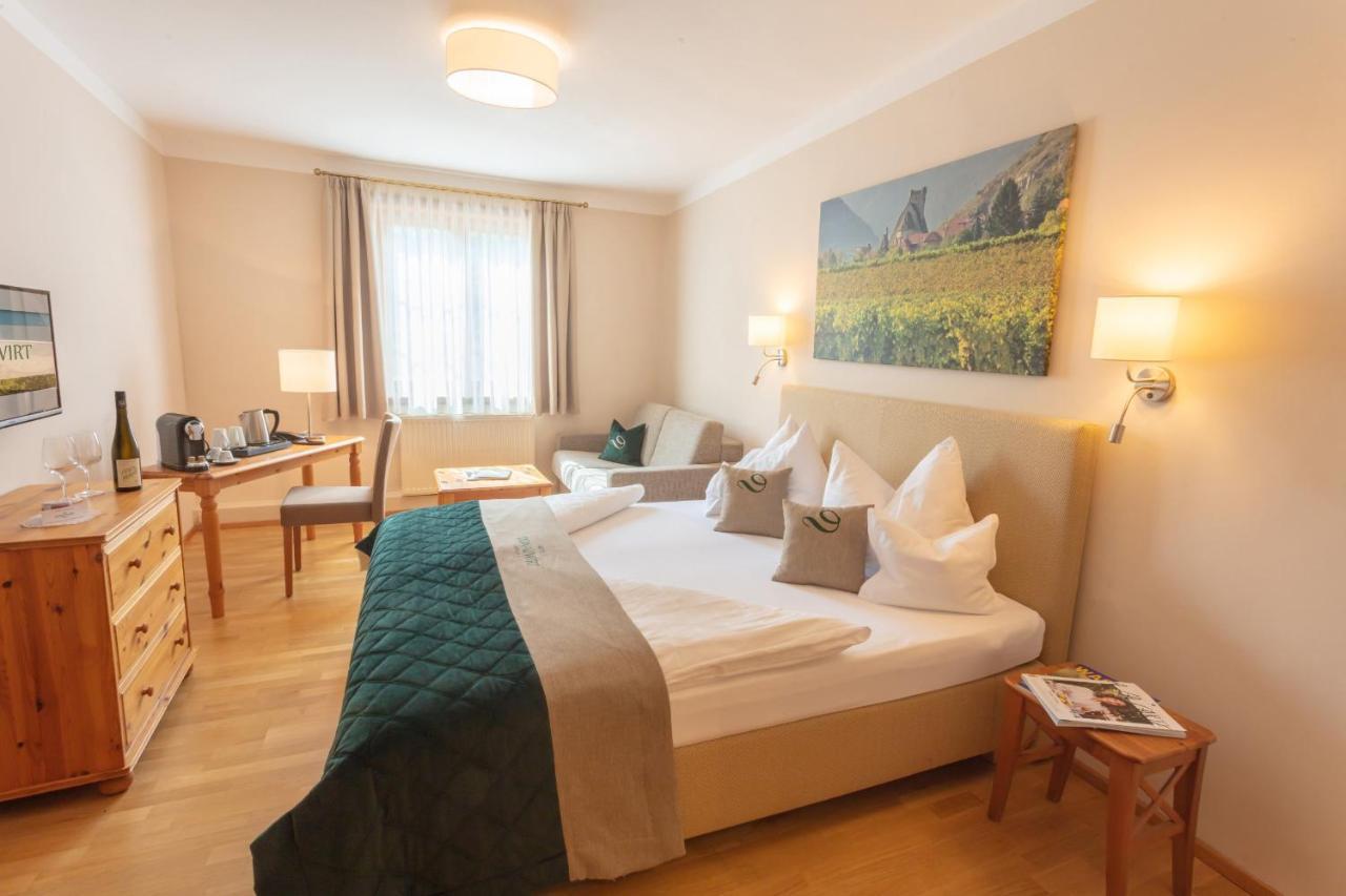 Donauwirt - Hotel Garni Weissenkirchen in der Wachau Luaran gambar