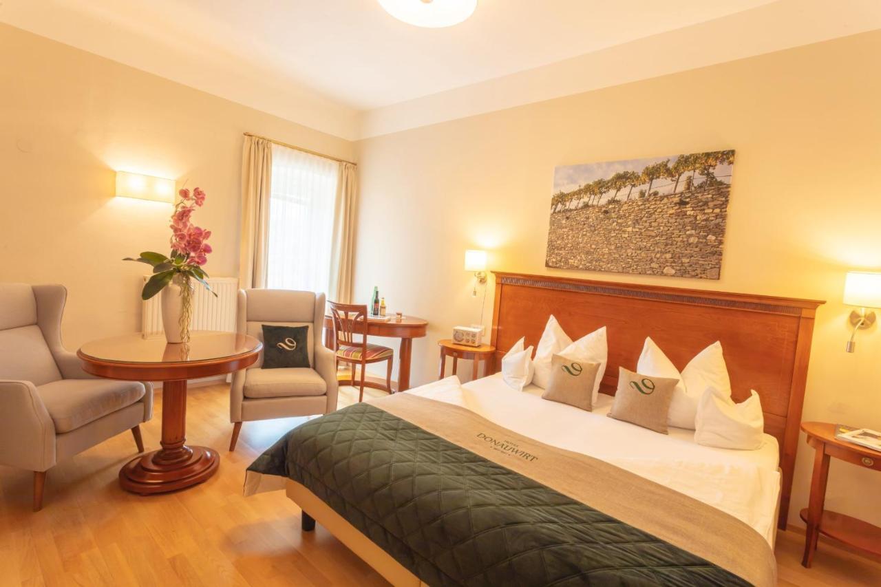 Donauwirt - Hotel Garni Weissenkirchen in der Wachau Luaran gambar