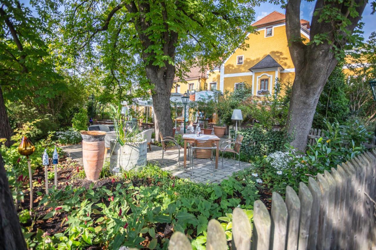 Donauwirt - Hotel Garni Weissenkirchen in der Wachau Luaran gambar