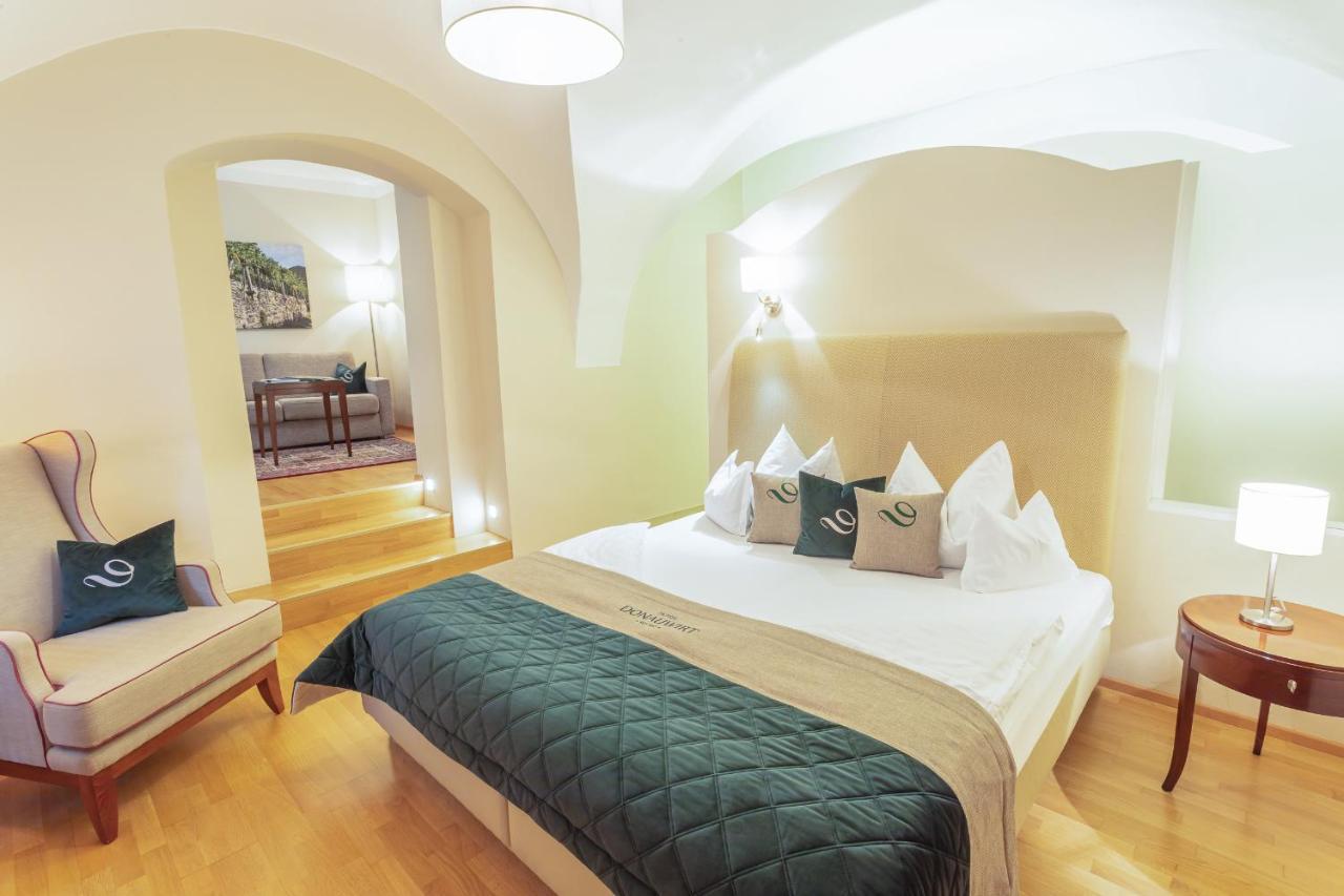 Donauwirt - Hotel Garni Weissenkirchen in der Wachau Luaran gambar