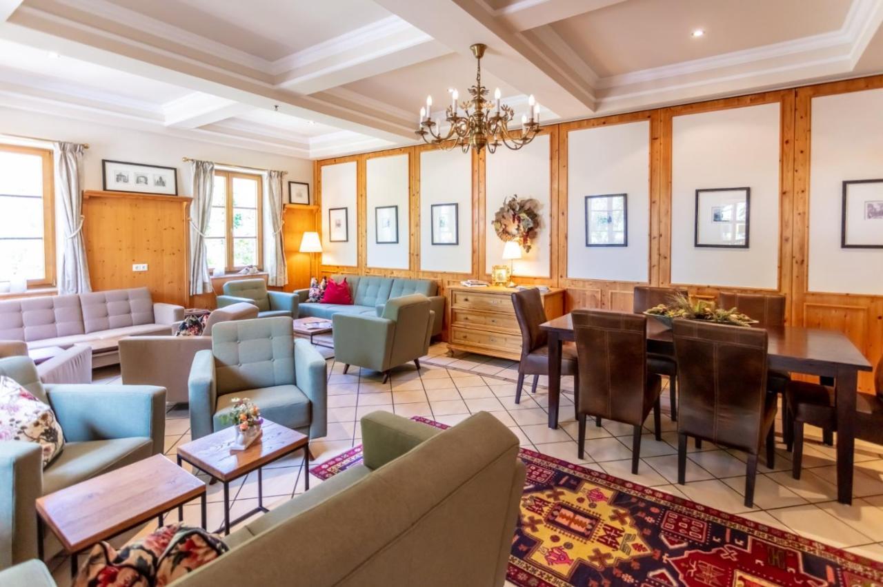 Donauwirt - Hotel Garni Weissenkirchen in der Wachau Luaran gambar