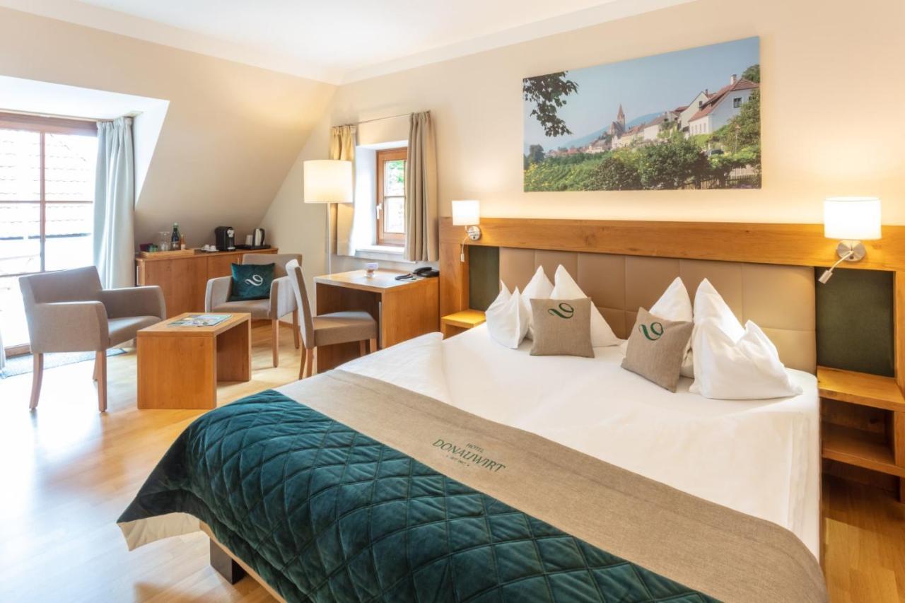 Donauwirt - Hotel Garni Weissenkirchen in der Wachau Luaran gambar