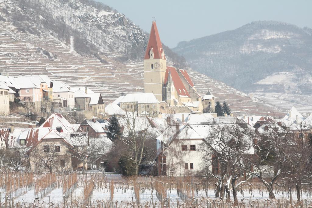 Donauwirt - Hotel Garni Weissenkirchen in der Wachau Luaran gambar